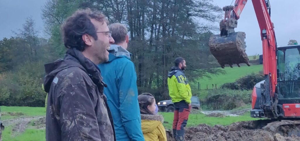 Volunteers and machines at Owletts Farm